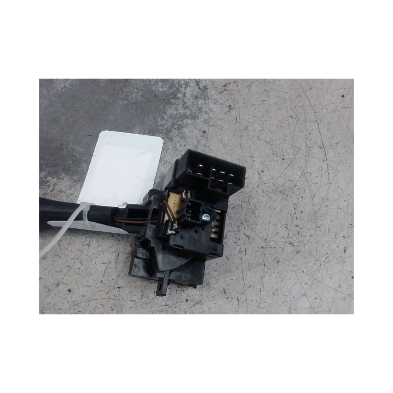 COMMANDE ESSUIE GLACE NISSAN MICRA 98-2000