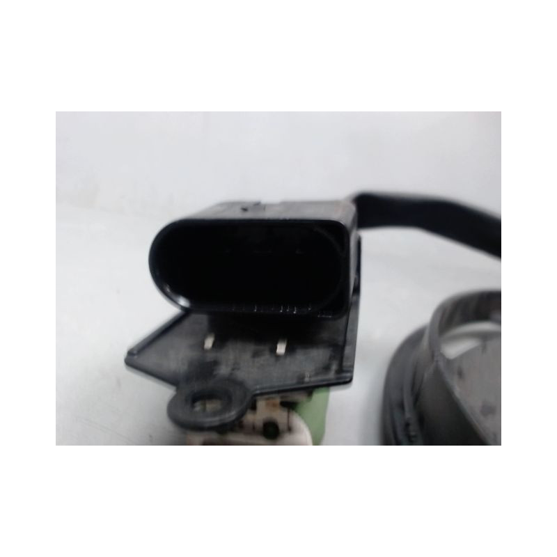 MOTEUR VENTILATEUR RADIATEUR VOLKSWAGEN UP
