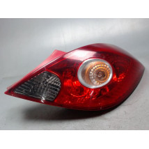 FEU ARRIERE DROIT OPEL CORSA 06-09