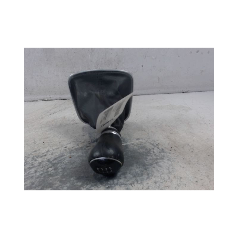 POMMEAU LEVIER VITESSES VOLKSWAGEN POLO 2009- 1.4 TDI