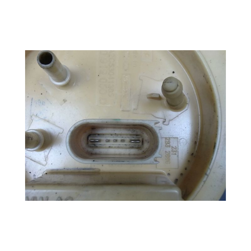 POMPE CARBURANT IMMERGEE VOLKSWAGEN GOLF V 2003-2009
