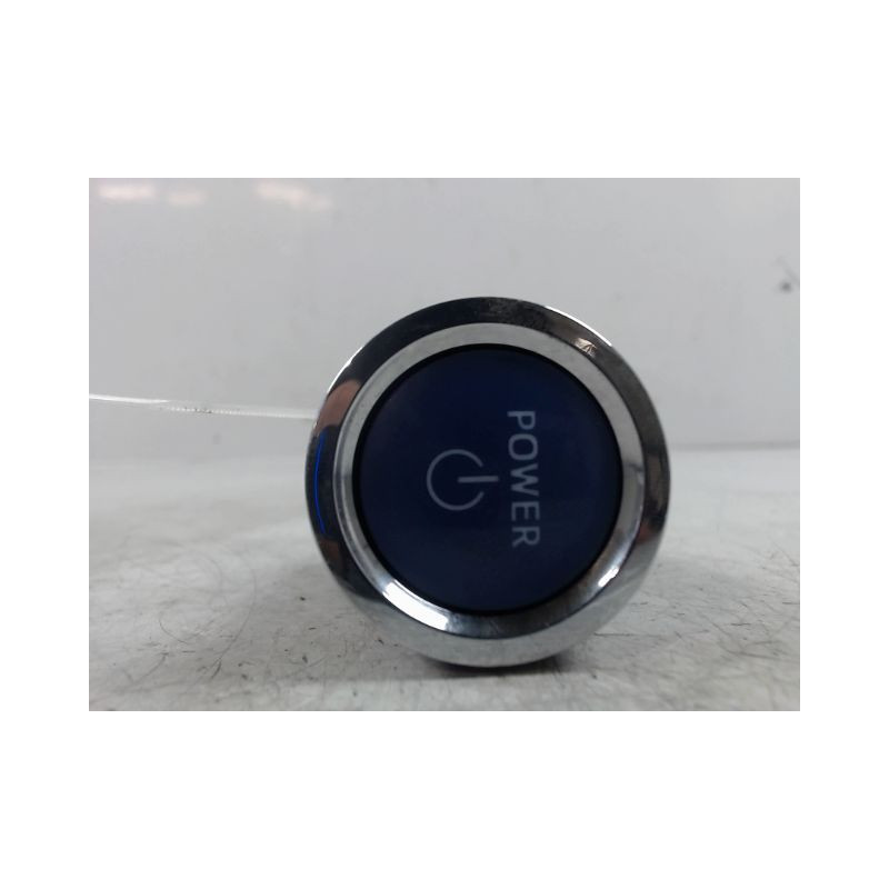 BOUTON DE DEMARRAGE TOYOTA YARIS