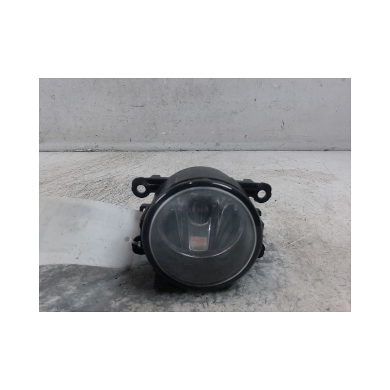 PHARE ANTIBROUILLARD AVANT DROIT NISSAN PIXO