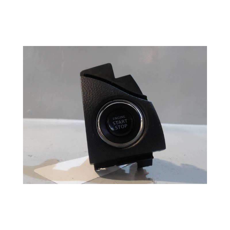 BOUTON DE DEMARRAGE SUZUKI SWIFT