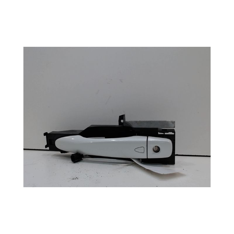 POIGNEE EXTERIEURE PORTE AVANT GAUCHE NISSAN MICRA