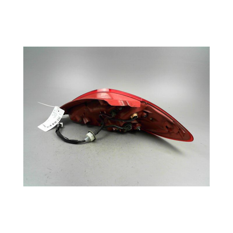 FEU ARRIERE GAUCHE  MAZDA 2 II Phase 1 2007-2011