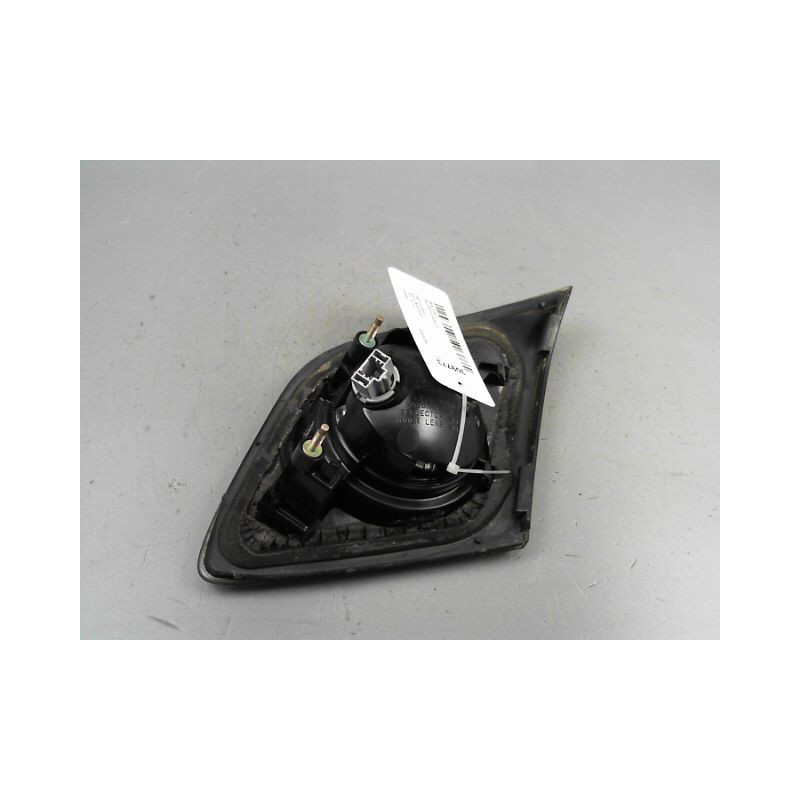FEU ARRIERE INTERIEUR GAUCHE MAZDA 3 I Phase 1 2003-2006