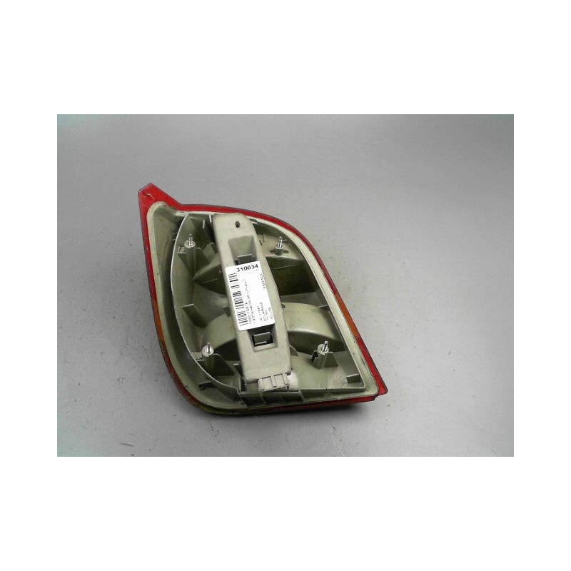 FEU ARRIERE DROIT FORD FIESTA III Phase 1 1989-1994
