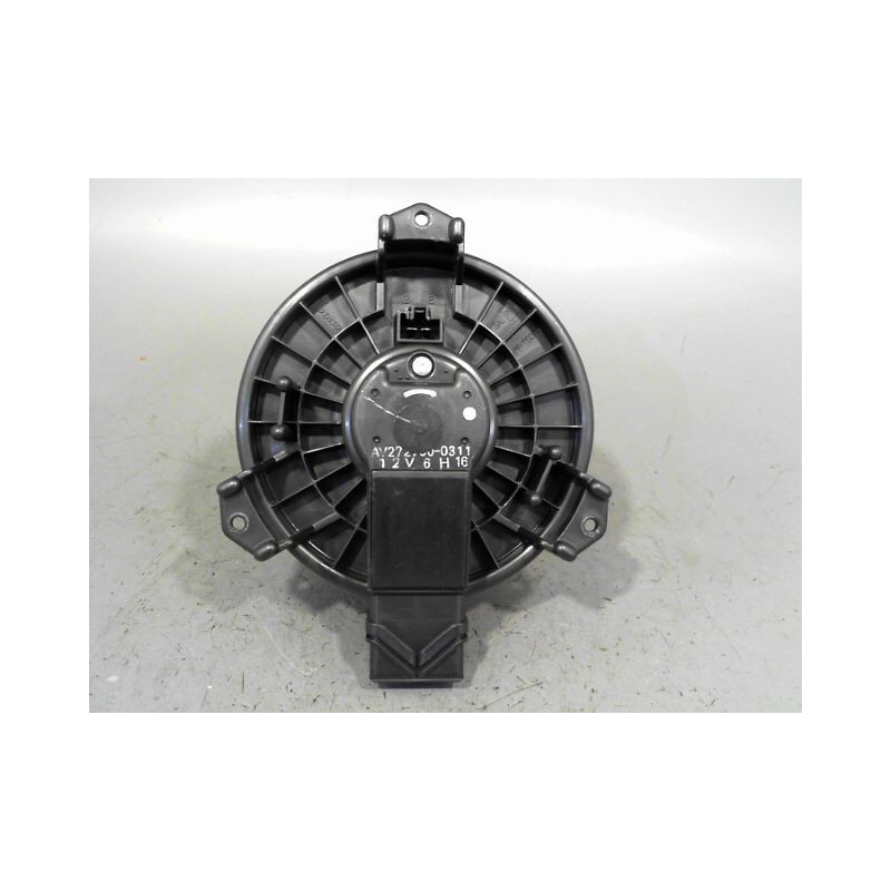 MOTEUR VENTILATEUR CHAUFFAGE SUZUKI SWIFT
