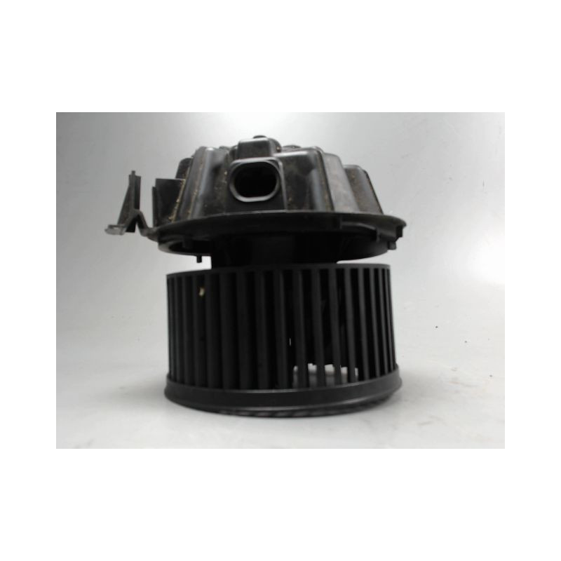 MOTEUR VENTILATEUR CHAUFFAGE DACIA LOGAN