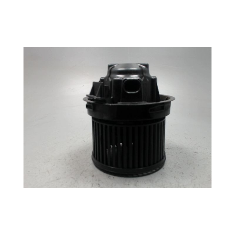 MOTEUR VENTILATEUR CHAUFFAGE PEUGEOT 207