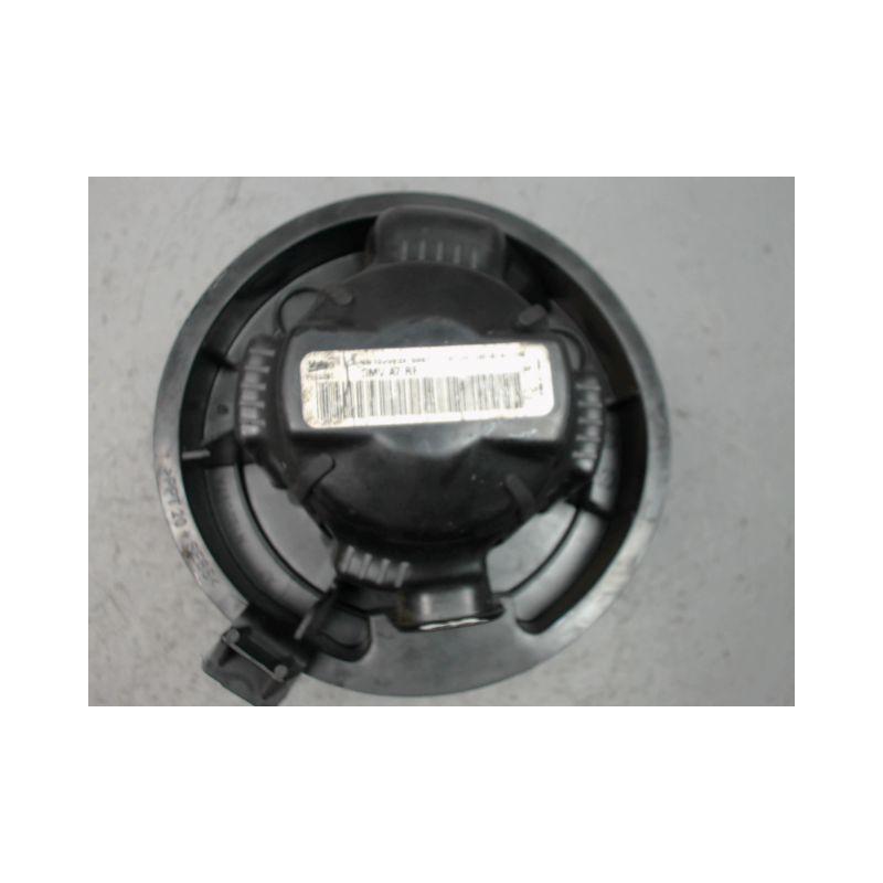 MOTEUR VENTILATEUR CHAUFFAGE PEUGEOT 207