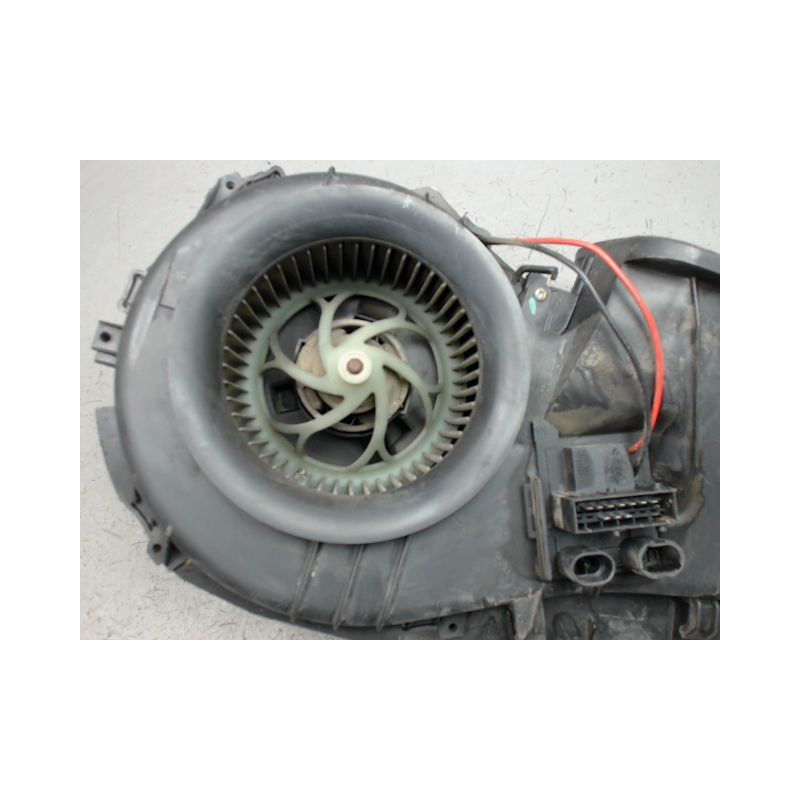 MOTEUR VENTILATEUR CHAUFFAGE RENAULT CLIO