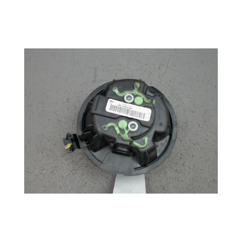 MOTEUR VENTILATEUR CHAUFFAGE DACIA SANDERO
