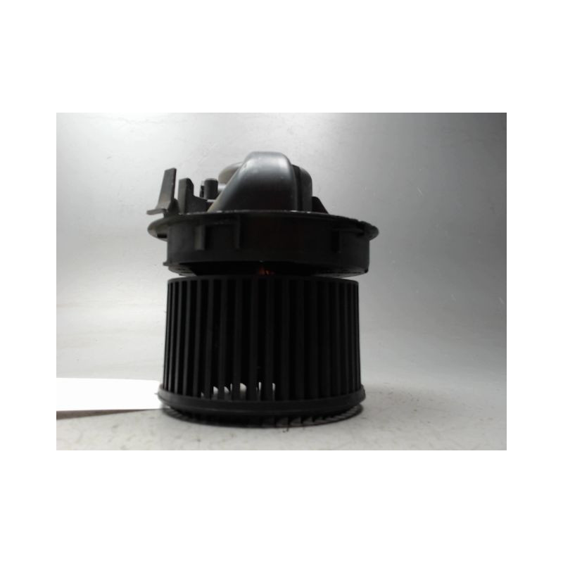 MOTEUR VENTILATEUR CHAUFFAGE PEUGEOT 107