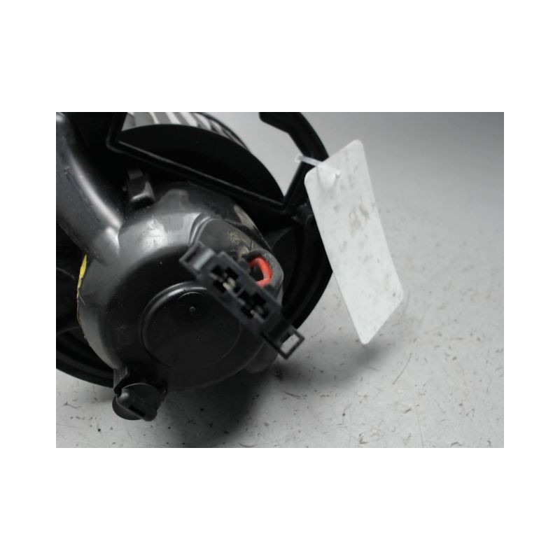 MOTEUR VENTILATEUR CHAUFFAGE VOLKSWAGEN TOURAN