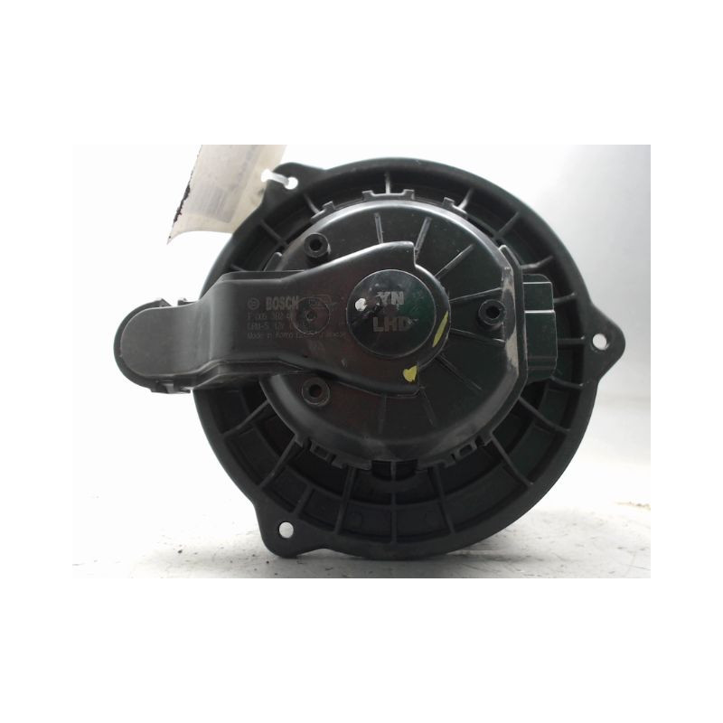 MOTEUR VENTILATEUR CHAUFFAGE HYUNDAI IX20
