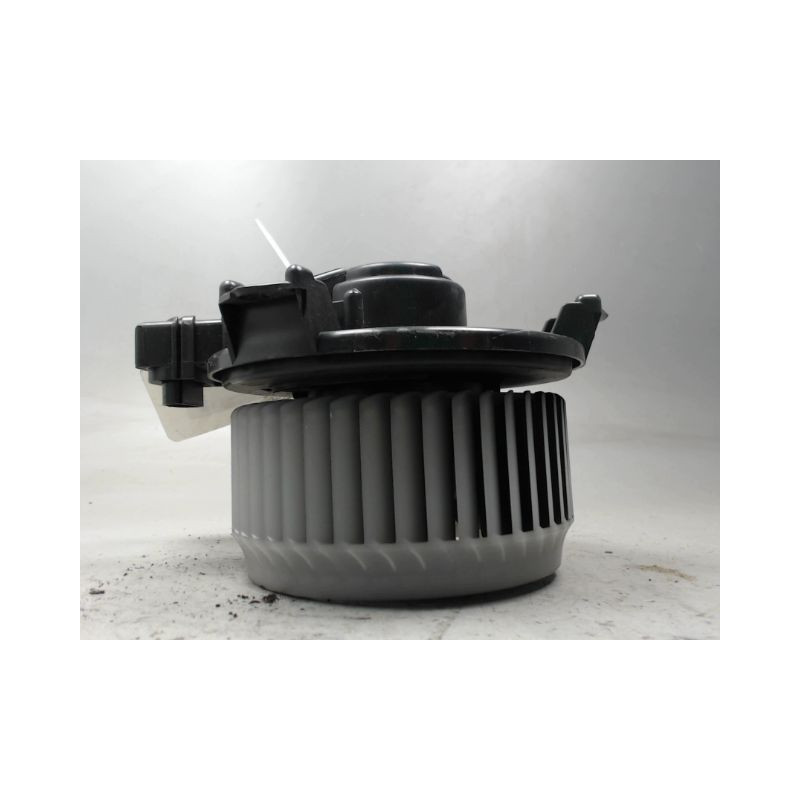 MOTEUR VENTILATEUR CHAUFFAGE SUZUKI SWIFT