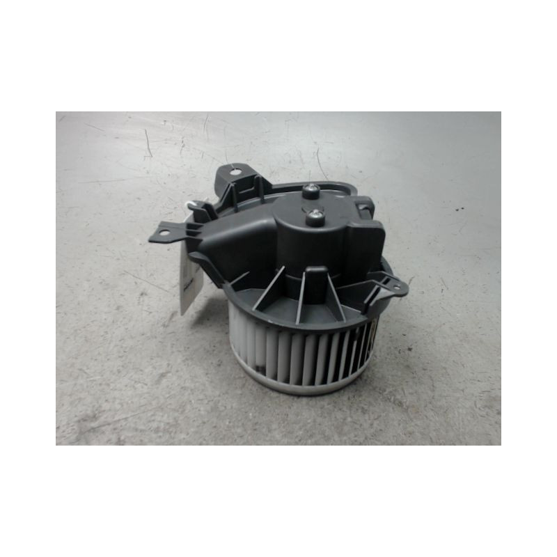 MOTEUR VENTILATEUR CHAUFFAGE FIAT FIORINO