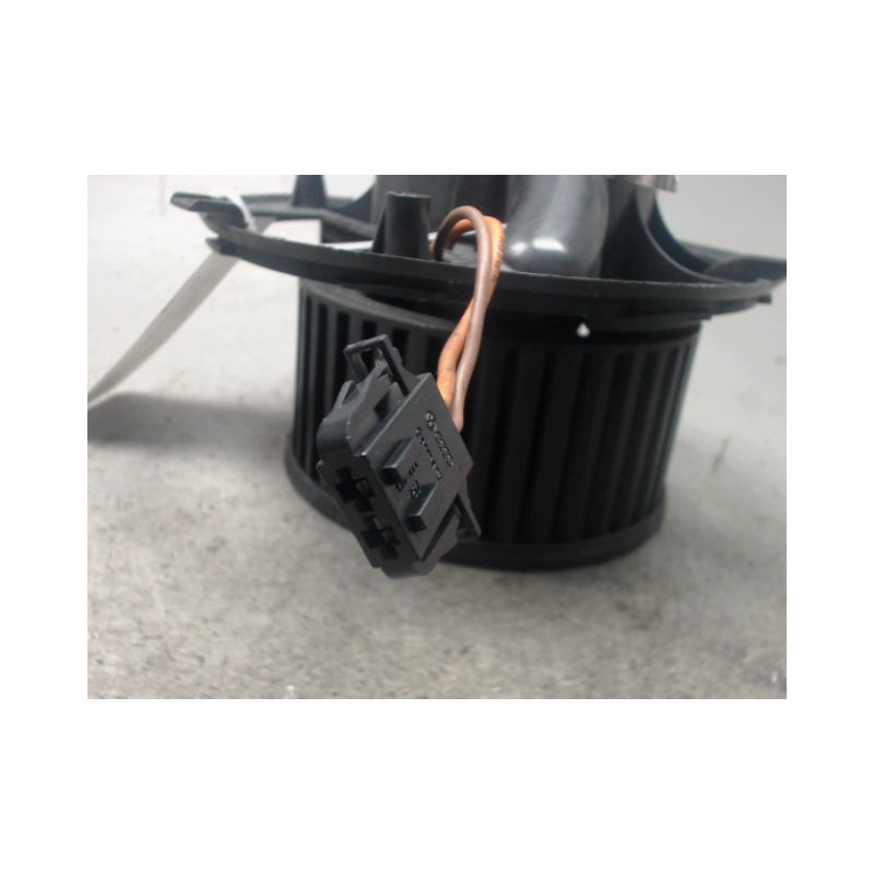 MOTEUR VENTILATEUR CHAUFFAGE PEUGEOT 308