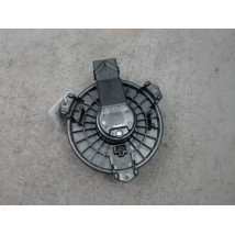 MOTEUR VENTILATEUR CHAUFFAGE TOYOTA YARIS
