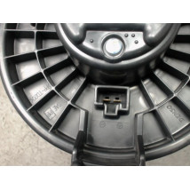 MOTEUR VENTILATEUR CHAUFFAGE TOYOTA YARIS