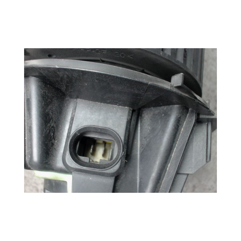 MOTEUR VENTILATEUR CHAUFFAGE DACIA SANDERO