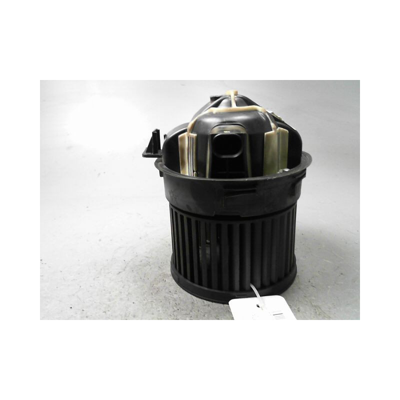 MOTEUR VENTILATEUR CHAUFFAGE PEUGEOT 308