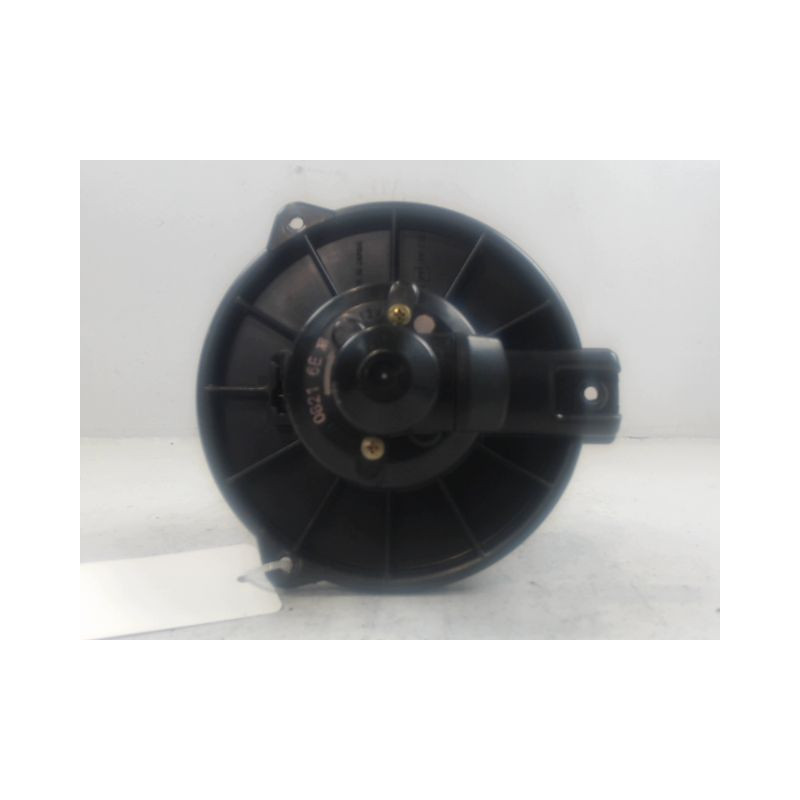 MOTEUR VENTILATEUR CHAUFFAGE TOYOTA YARIS 2003-