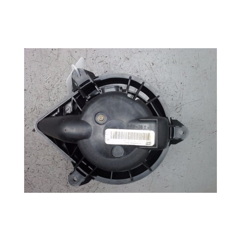 MOTEUR VENTILATEUR CHAUFFAGE PEUGEOT 406 99-04
