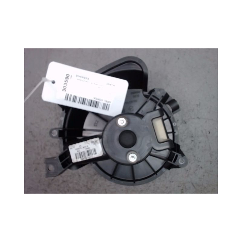 MOTEUR VENTILATEUR CHAUFFAGE OPEL CORSA