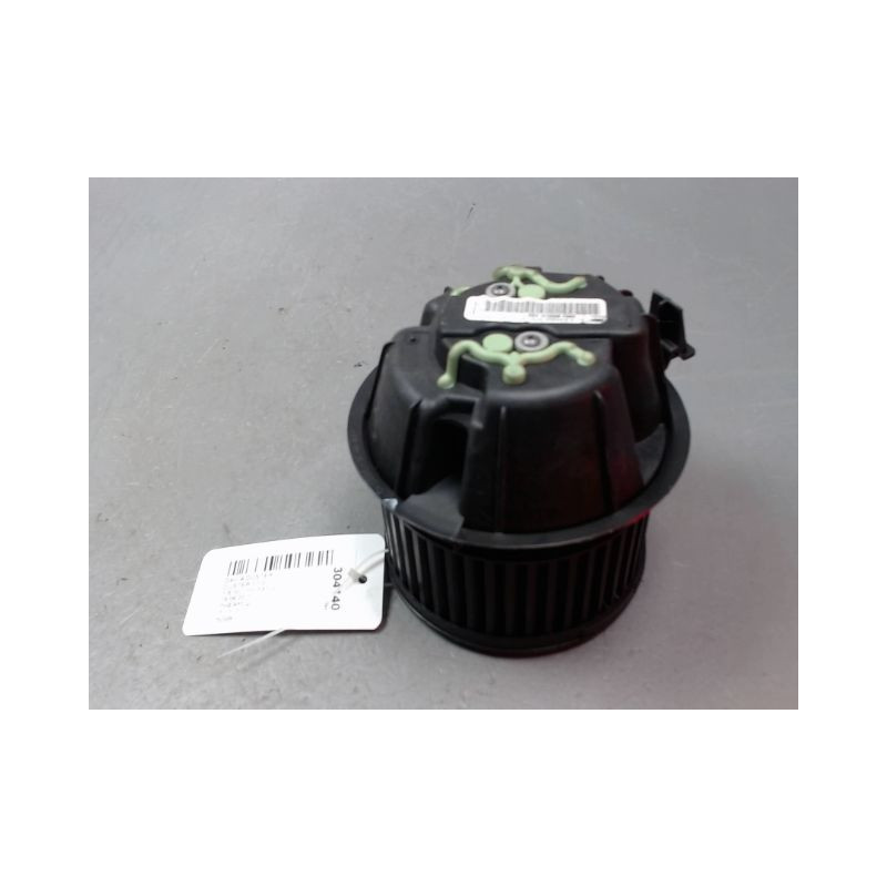 MOTEUR VENTILATEUR CHAUFFAGE DACIA DUSTER 2010-