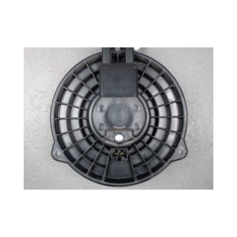 MOTEUR VENTILATEUR CHAUFFAGE MAZDA MAZDA 2