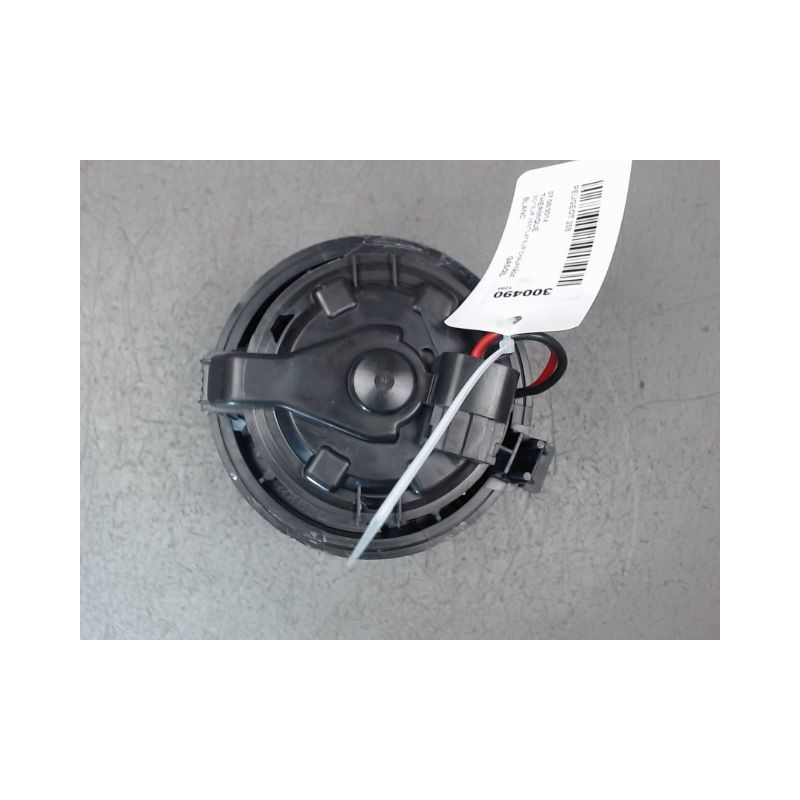 MOTEUR VENTILATEUR CHAUFFAGE PEUGEOT 208