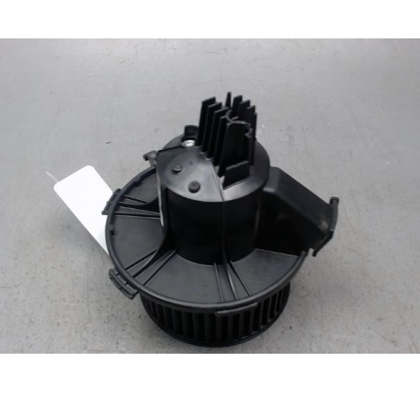 MOTEUR VENTILATEUR CHAUFFAGE