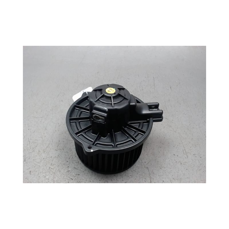 MOTEUR VENTILATEUR CHAUFFAGE KIA RIO