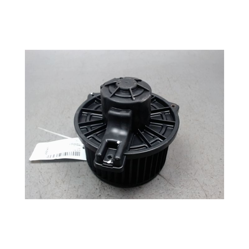MOTEUR VENTILATEUR CHAUFFAGE KIA RIO