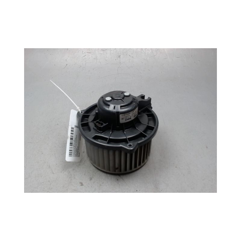 MOTEUR VENTILATEUR CHAUFFAGE TOYOTA COROLLA 2002-