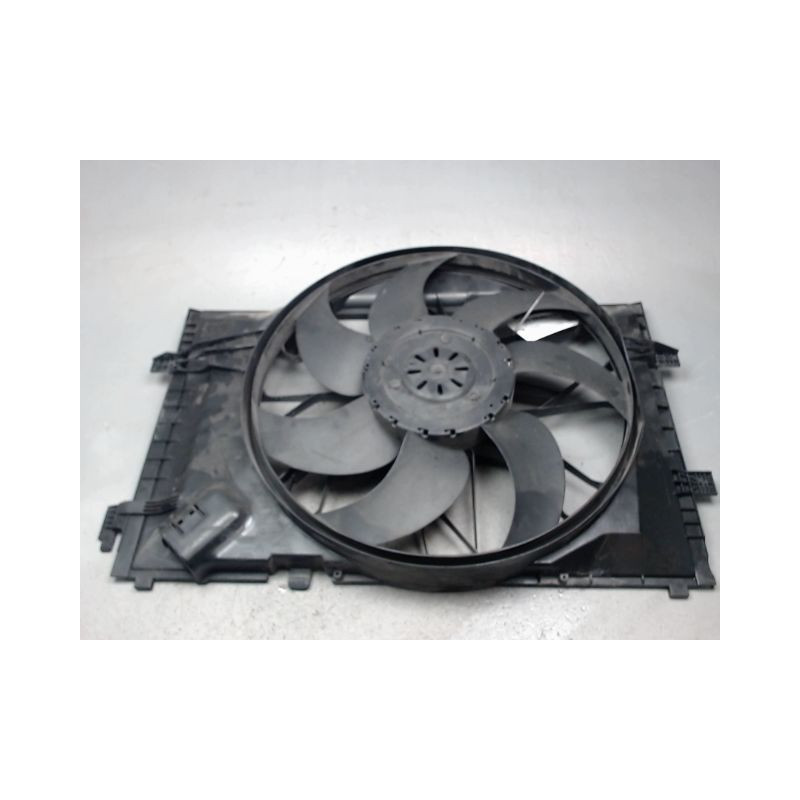 MOTEUR VENTILATEUR RADIATEUR MERCEDES CLK