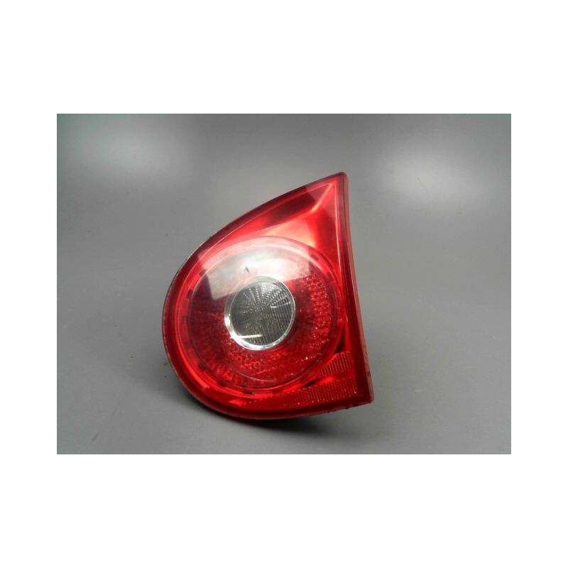 FEU ARRIERE INTERIEUR DROIT VOLKSWAGEN GOLF V (1K) 2003-2008
