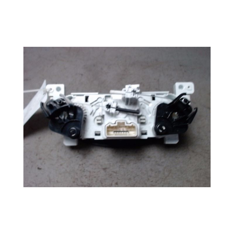 COMMANDE DE CHAUFFAGE DACIA SANDERO