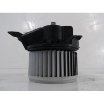 MOTEUR VENTILATEUR CHAUFFAGE OPEL CORSA 2010-