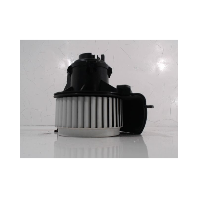 MOTEUR VENTILATEUR CHAUFFAGE OPEL ASTRA 2004-