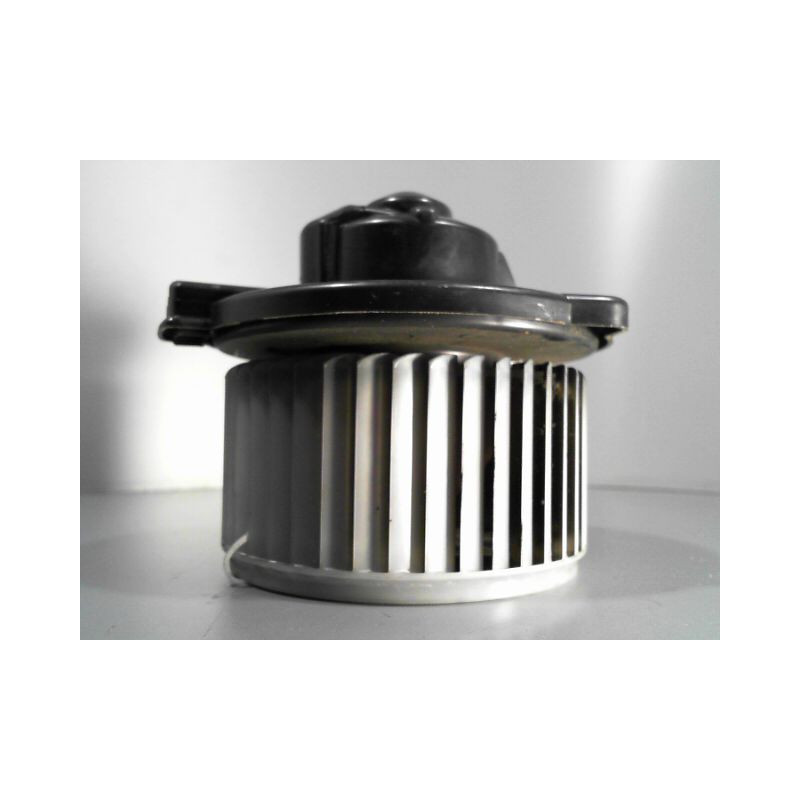 MOTEUR VENTILATEUR CHAUFFAGE TOYOTA YARIS VERSO -2003