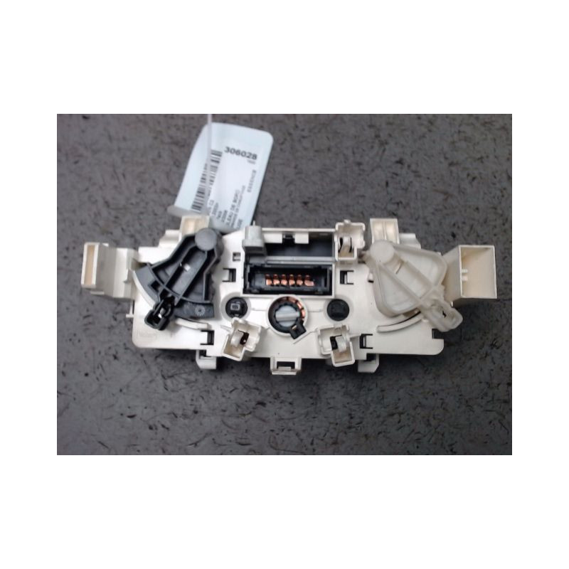 COMMANDE DE CHAUFFAGE CITROEN C2 2003-