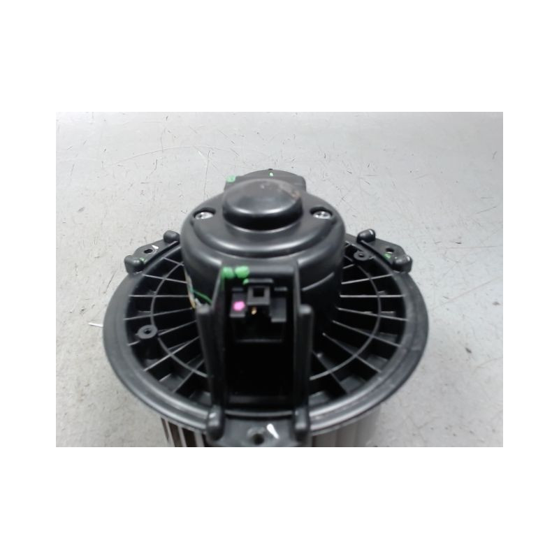 MOTEUR VENTILATEUR CHAUFFAGE NISSAN PIXO