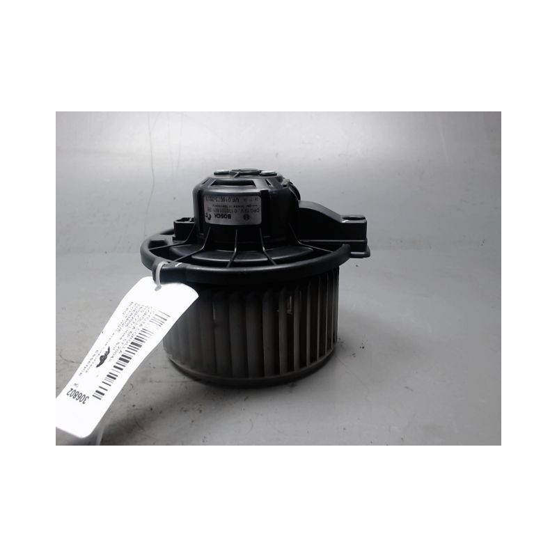 MOTEUR VENTILATEUR CHAUFFAGE TOYOTA COROLLA 2004-