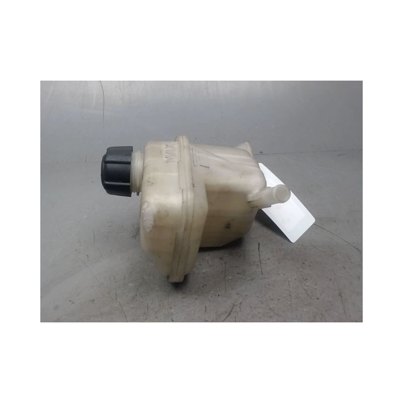 VASE EXPANSION NISSAN QASHQAI