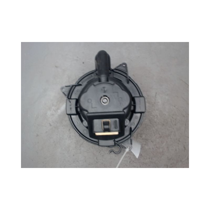 MOTEUR VENTILATEUR CHAUFFAGE DACIA LODGY