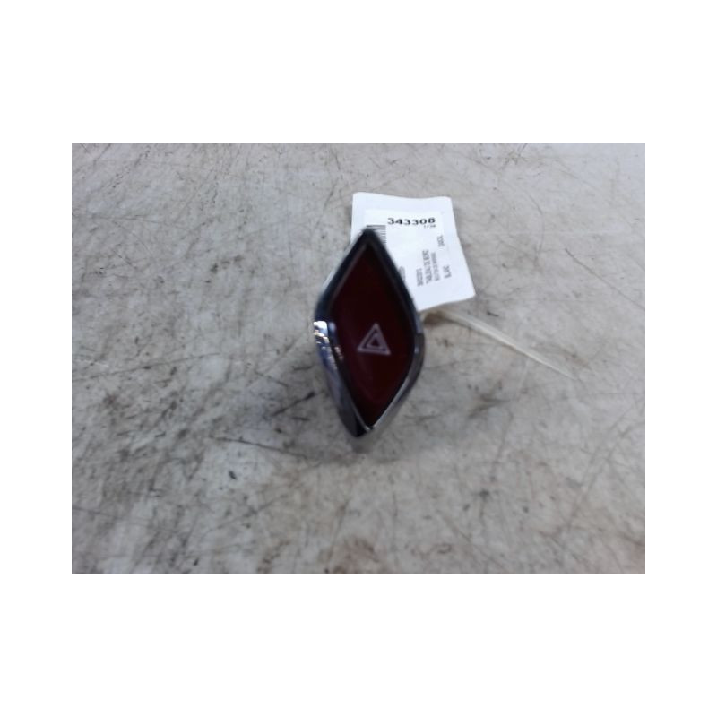 BOUTON DE WARNING CITROEN C3 2009-